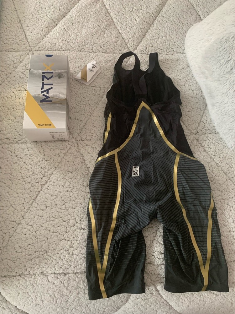 matrix cb tech suit Michael Phelps