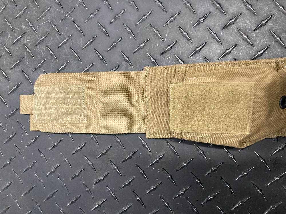 Multi-Frag pouch Coyote USMC