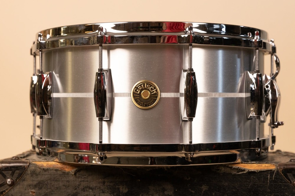 Gretsch USA Custom 6.5x14 Solid Aluminum Snare Drum