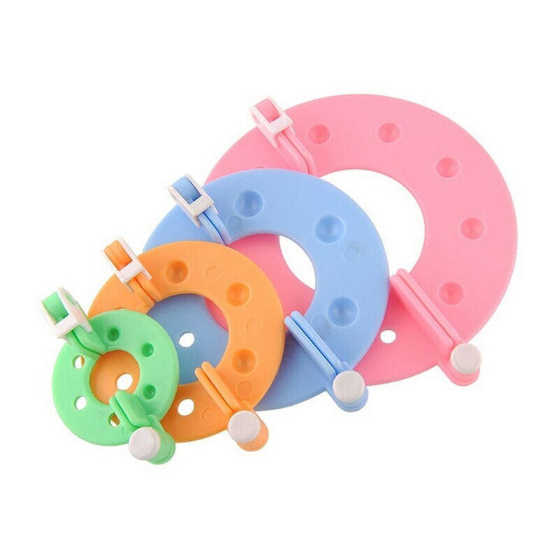 8Pcs 4 Sizes PomPom Maker Set Fluffy Balls Knitting Needles Craft Tool