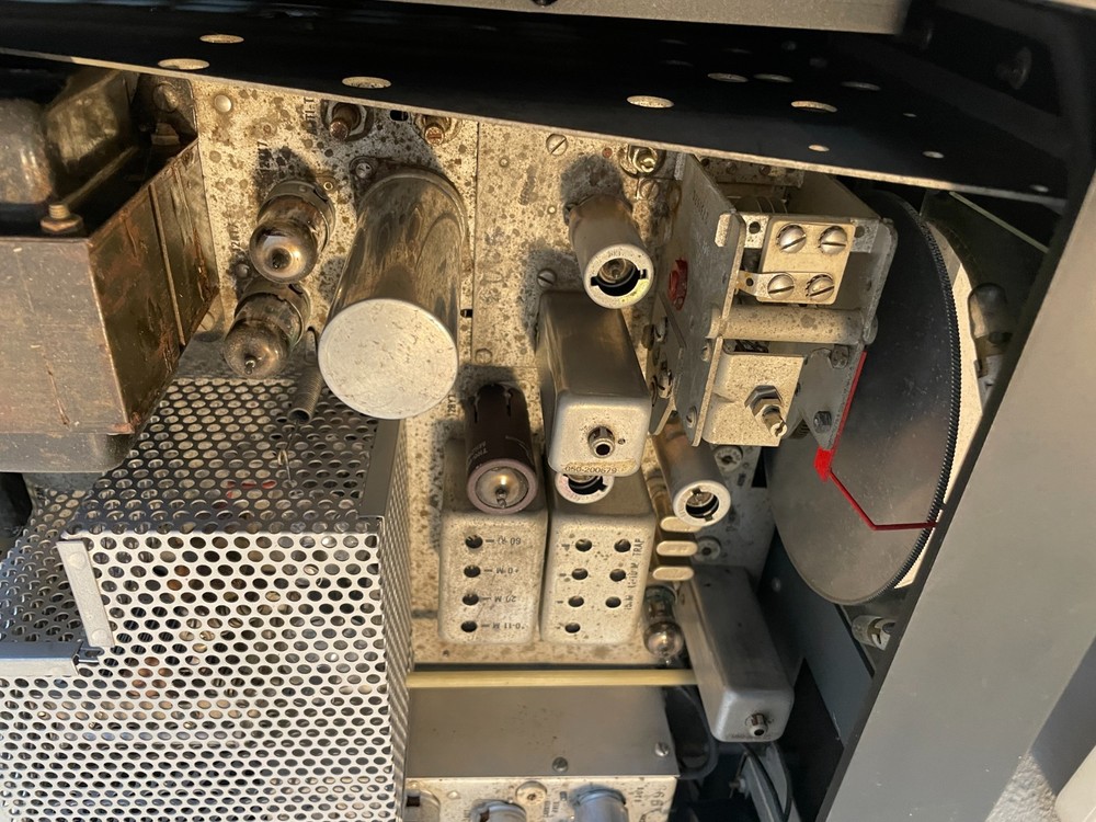 The Hallicrafters HT-32 Tube Ham Radio Transmitter/Exciter HT32 HT-32