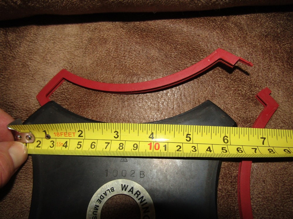 4 NOS WEED WHACKER BLADES 1002B