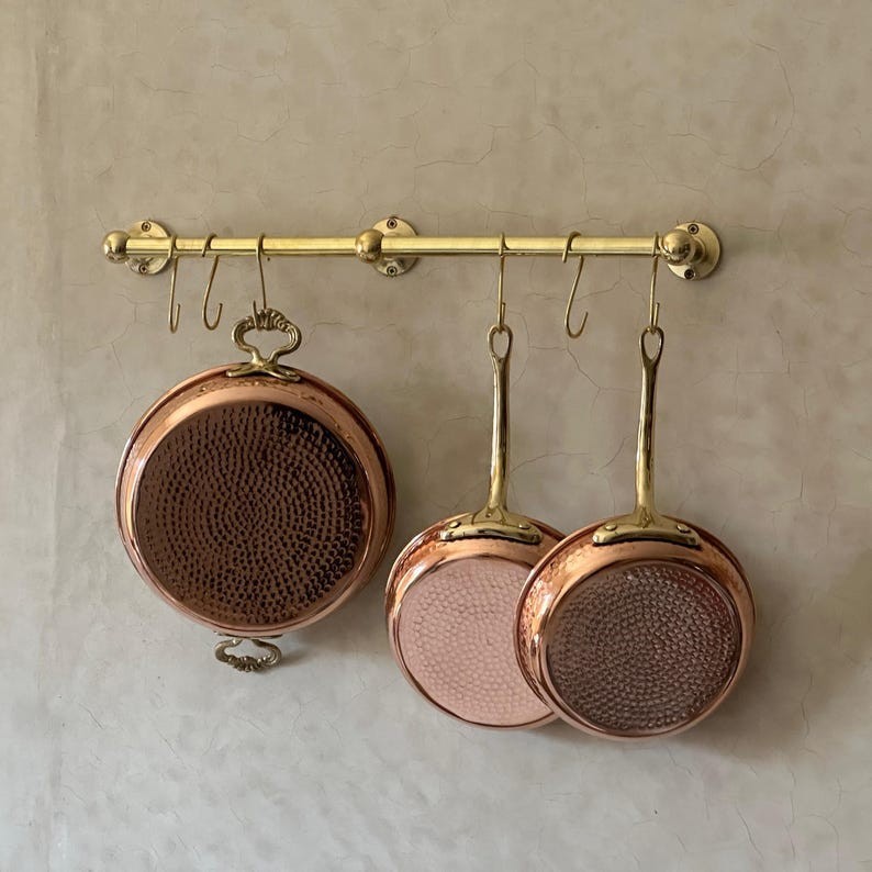 Solid Brass Hanging Pot Rack – Antique Brass Kitchen Rail with Hooks, Wall-Mount