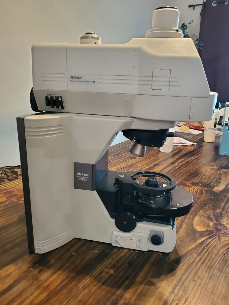Nikon Eclipse 90i Fluorescence Microscope with Digital Imaging Head