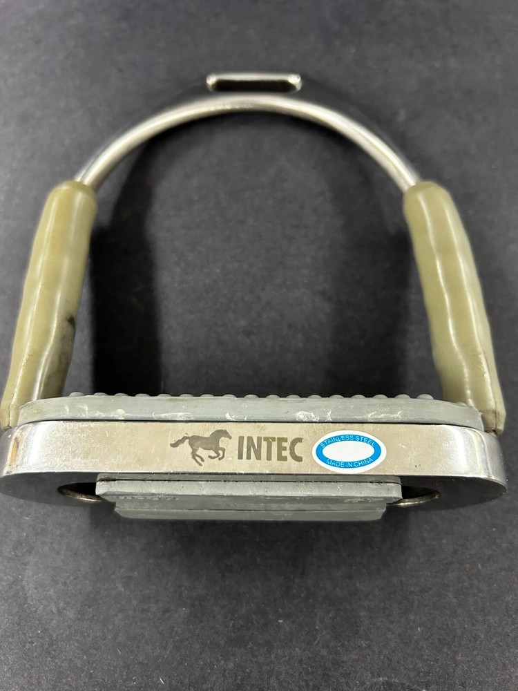 Intec Flex Stirrups Size 4.5"