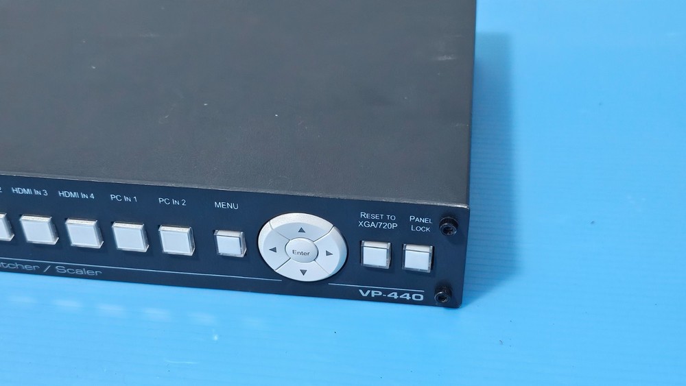 Kramer VP-440 6-Input Presentation Switcher/Scaler Used