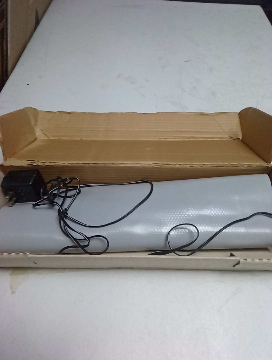 Scat Mat Jr SKM-32 16"x30" Indoor Pet Cat/Dog Sofa Training Mat Automatic WORKS