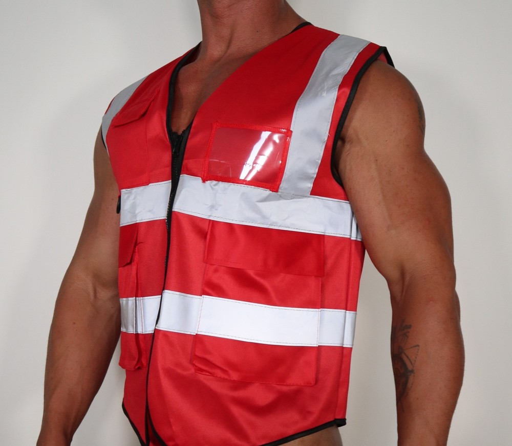 RED REFLECTIVE VEST SIZE LARGE