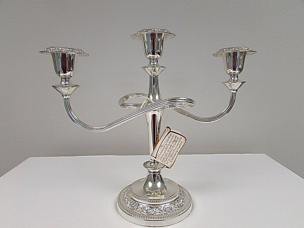 THE BEAUMONT 3 CANDELABRA ENGLAND  TARNISH RESISTANT SILVER PLATED TABLEWARE