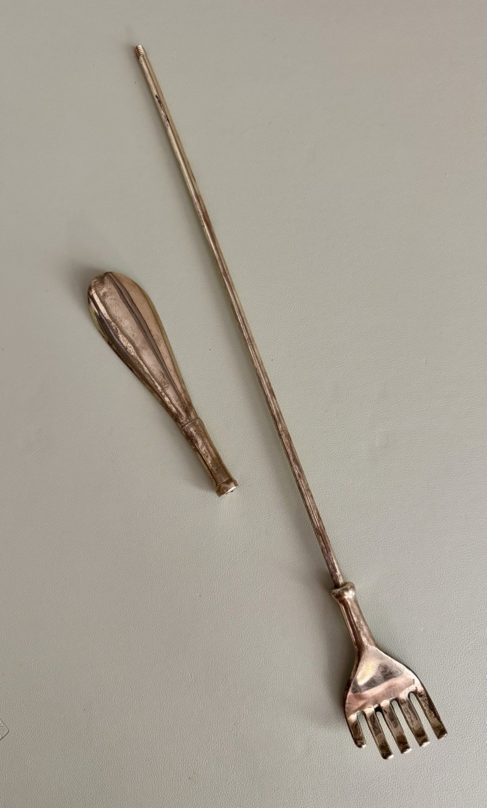 Vintage Solid Brass Shoe Horn & Backscratcher Long Handle Mid Century 22” Long