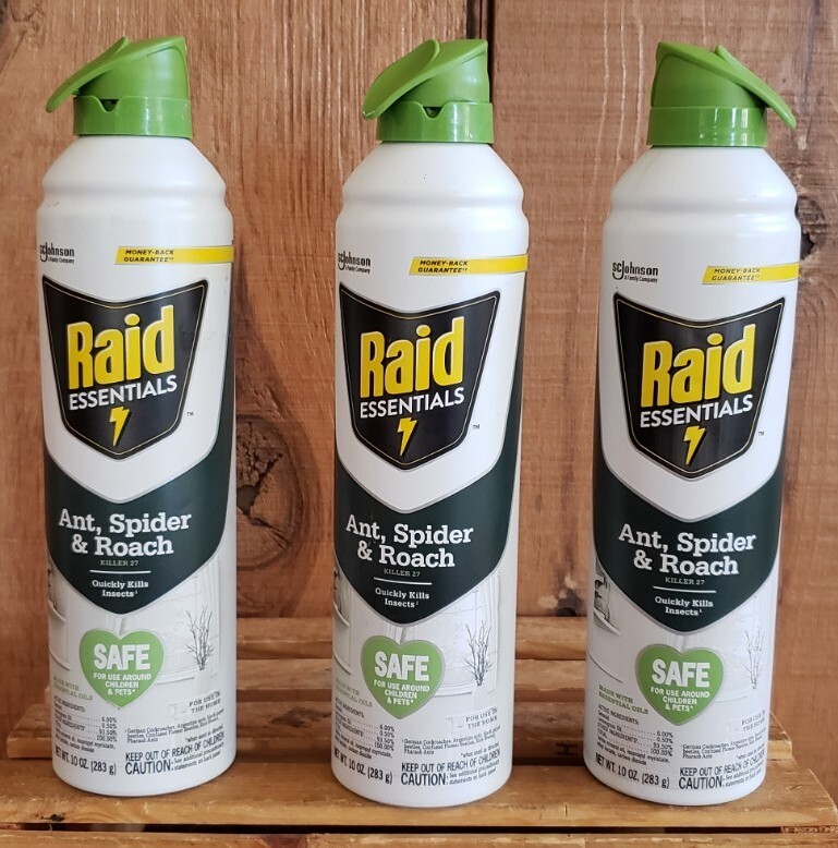 (3) Raid Essentials Ant Spider & Roach 10oz *Safe For Children & Pets*