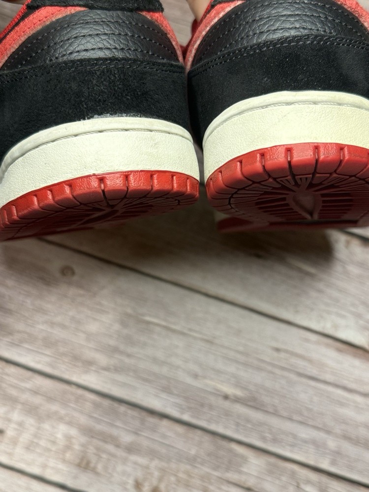 Nike SB Dunk Low J -Pack “Bred”