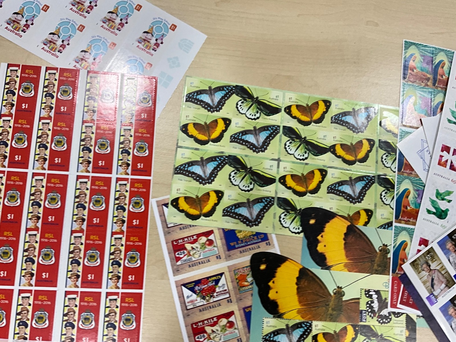 Australia stamps MNH modern Full Gum Face Value $1000+ xx132