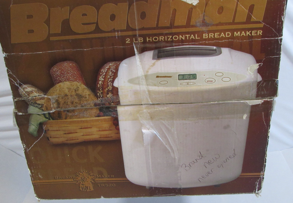 Breadman Bread Maker 3 Horizontal Loaf Sizes 8 Functions TR520 2lb Model NEW