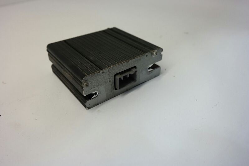 2007 2008 2009 Dodge Durango Amplifier