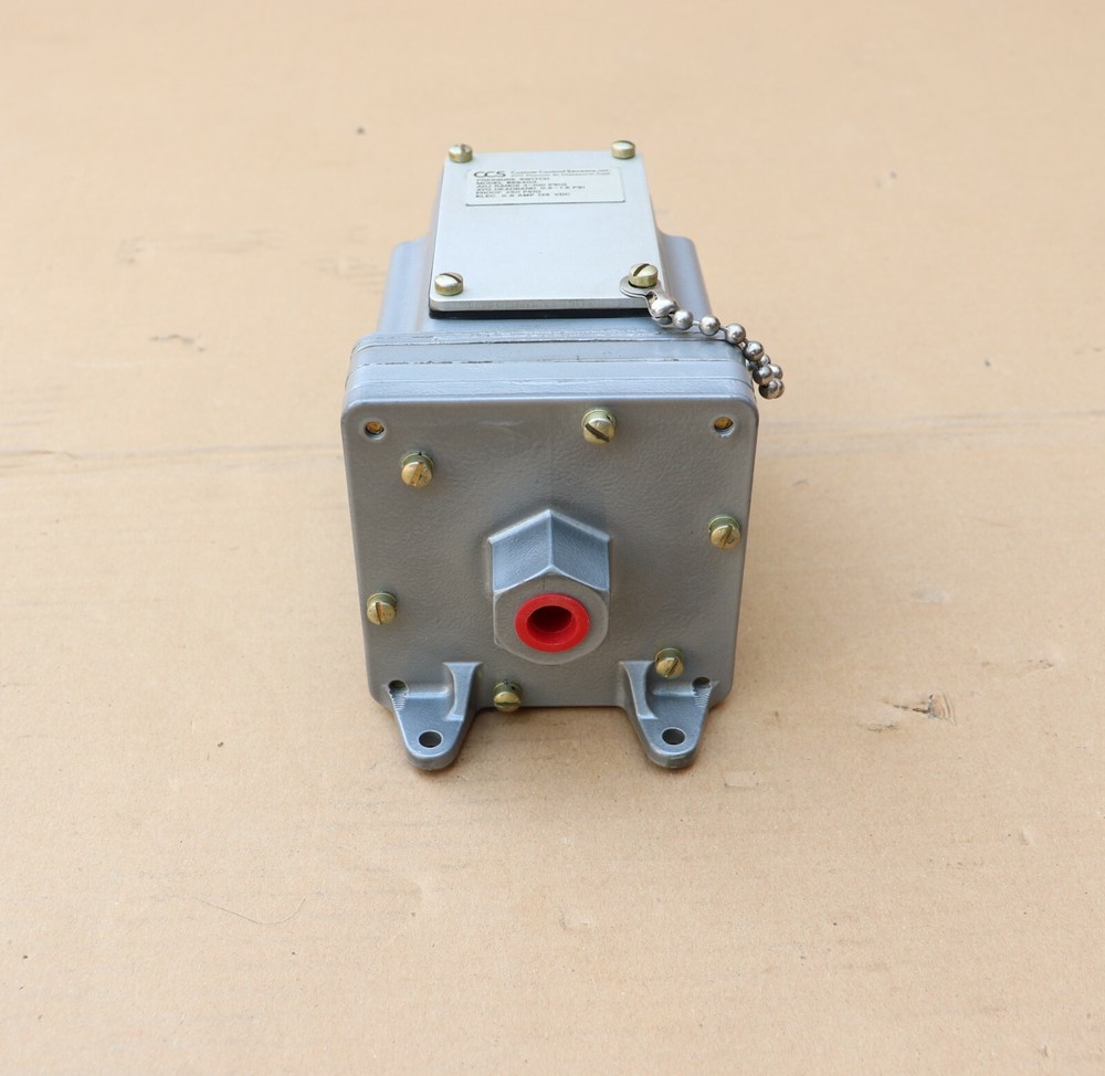 CCS CUSTOM CONTROL SENSORS 6864G3 PRESSURE SWITCH