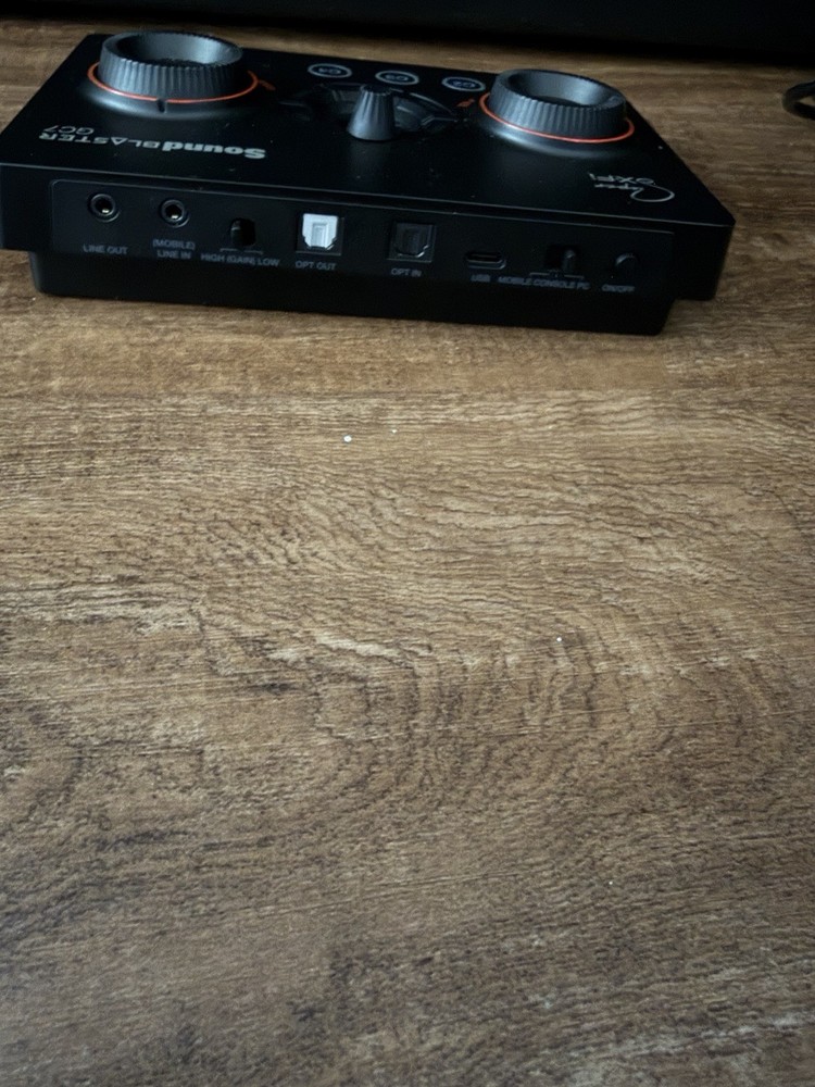 Creative Sound Blaster GC7 Game Streaming DAC Amp ft Programmable Buttons, Super