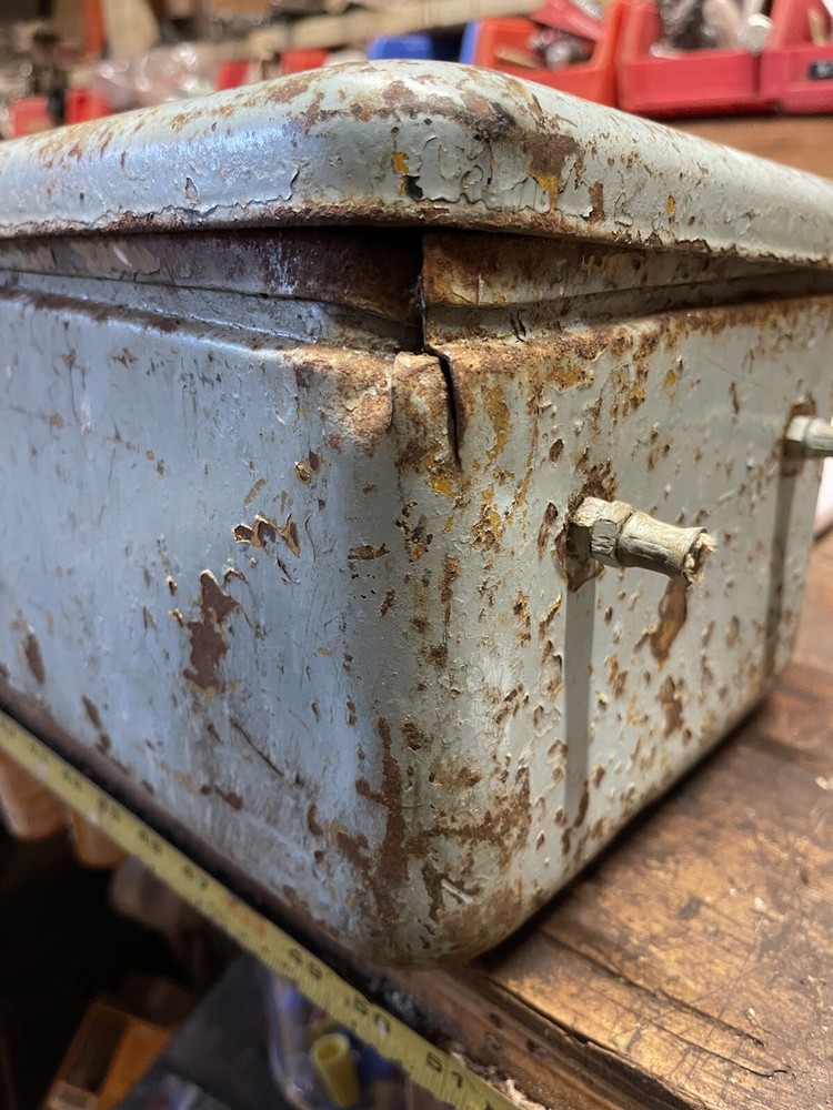 Vintage Tool/Truck Box