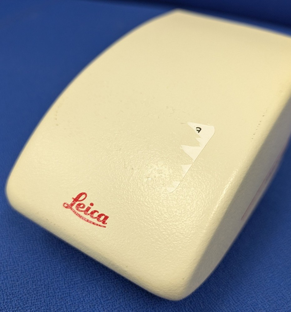 Leica DC 300 V1.0 Digital Microscope Camera