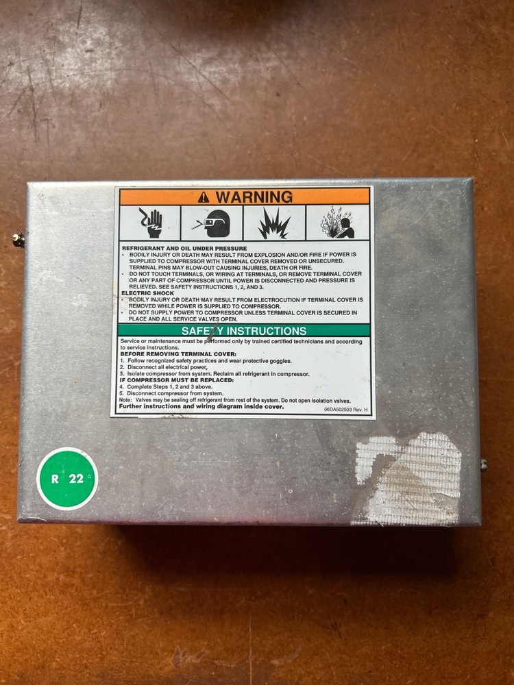 06D carrier compressor terminal box