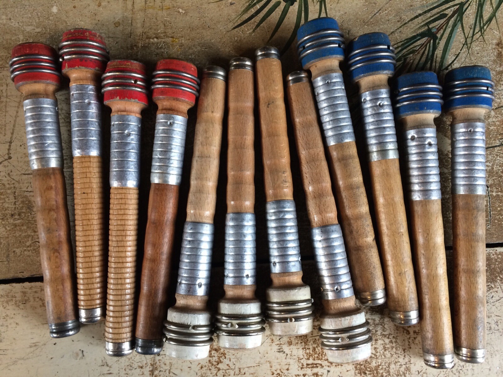 Lot of 12 Textile Mill Wooden Vintage Spools Bobbin Quills 7" Primitive Lot#RWB