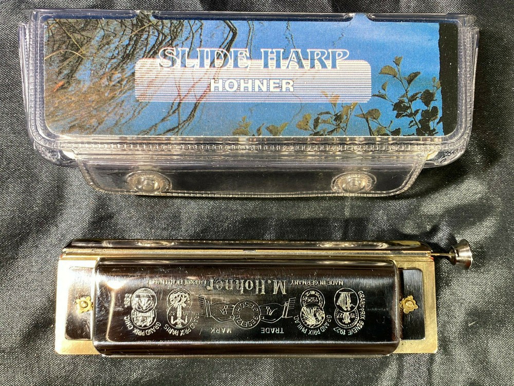 Hohner~The "Chromonica"~Key of C