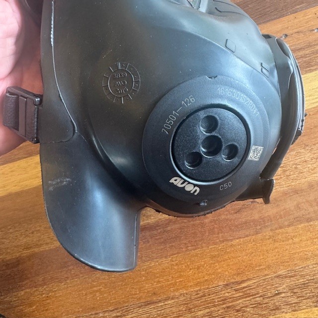 AVON C-50 PROTECTIVE GAS MASK SIZE LARGE