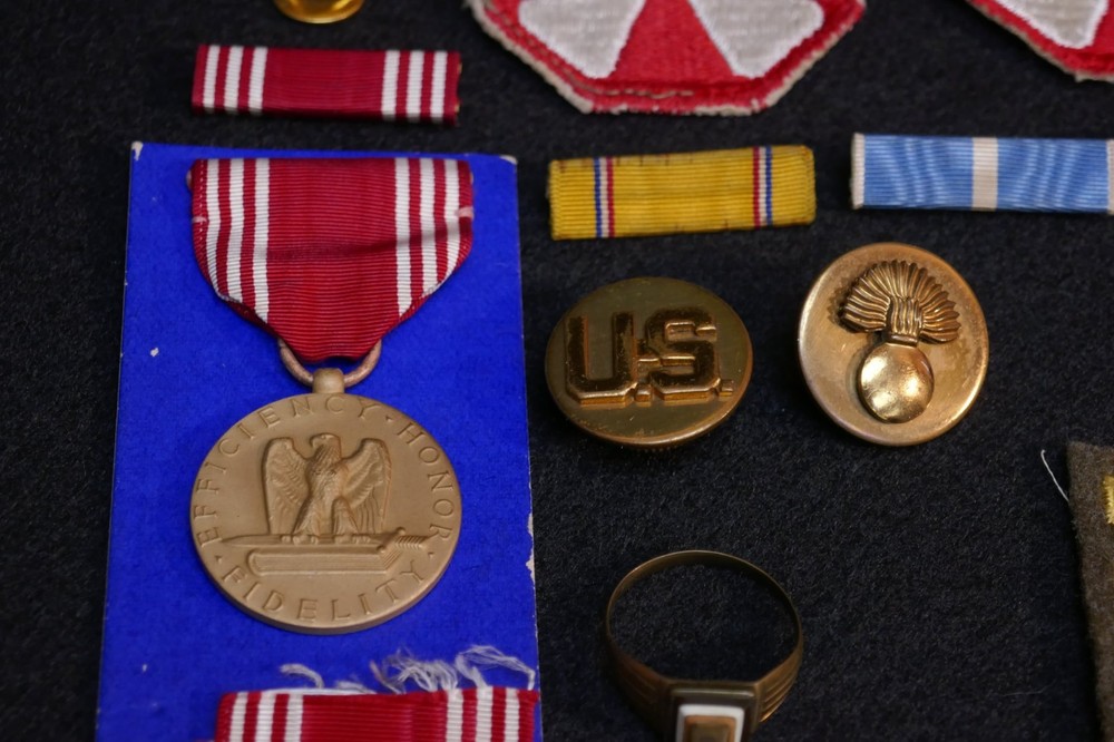 WWII US Army Grouping Sgt EDWIN S QUAM 3rd Army 1944 France Ring ID Disc Dog Tag