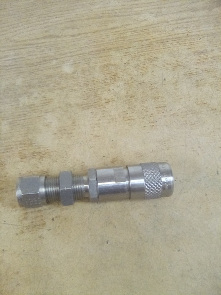 Tomco 3600 Series Coupler