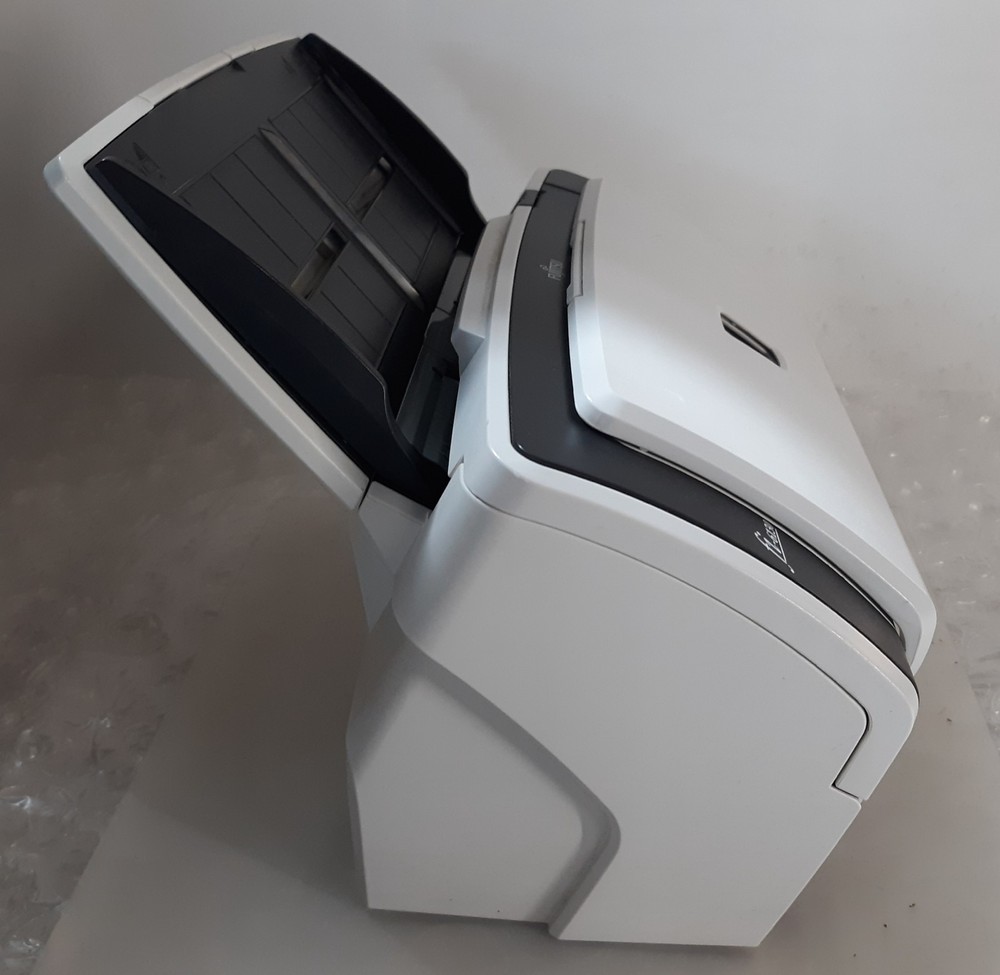 Fujitsu FI-6130 Document Scanner NO AC Adapter w/ USB Cable