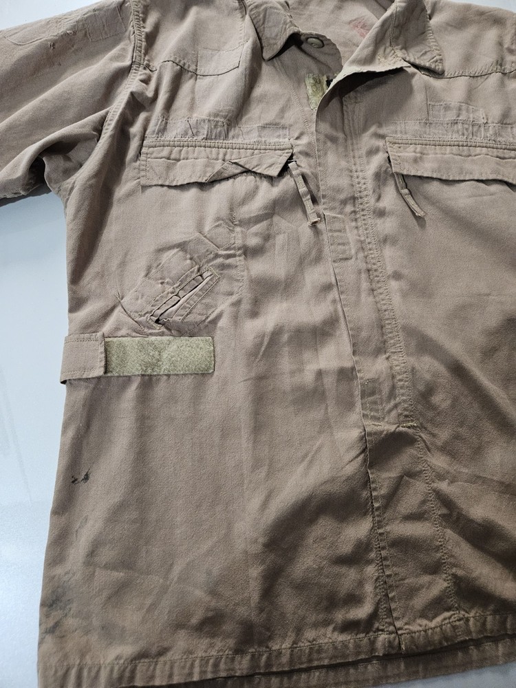 U.S. ARMY TAN IABU AIRCREW FLAME RESISTANT JACKET SIZE MEDIUM-LONG DATED 2003