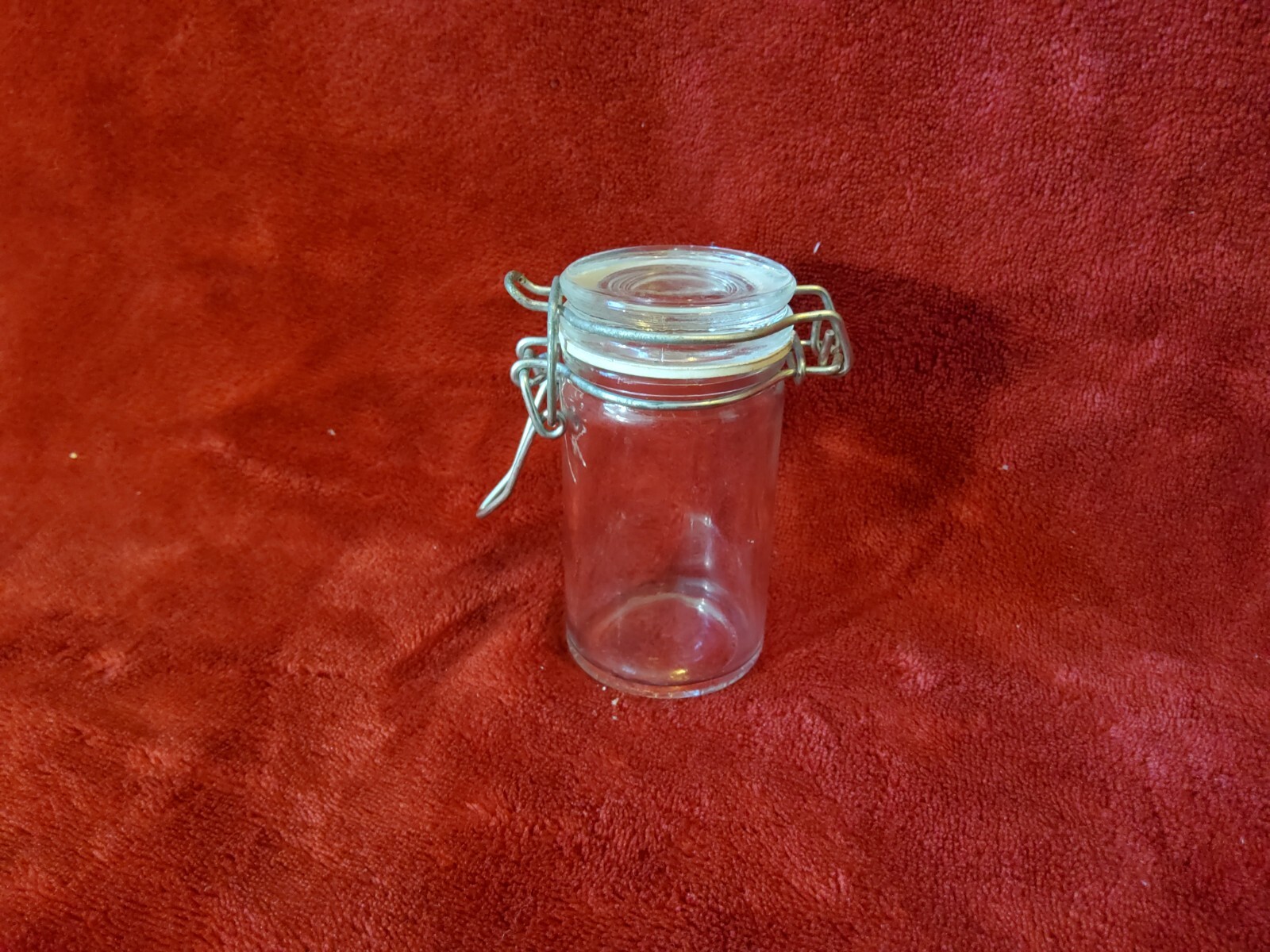 Jar With Locking Lid Clear Glass 3.25" x 1.75"