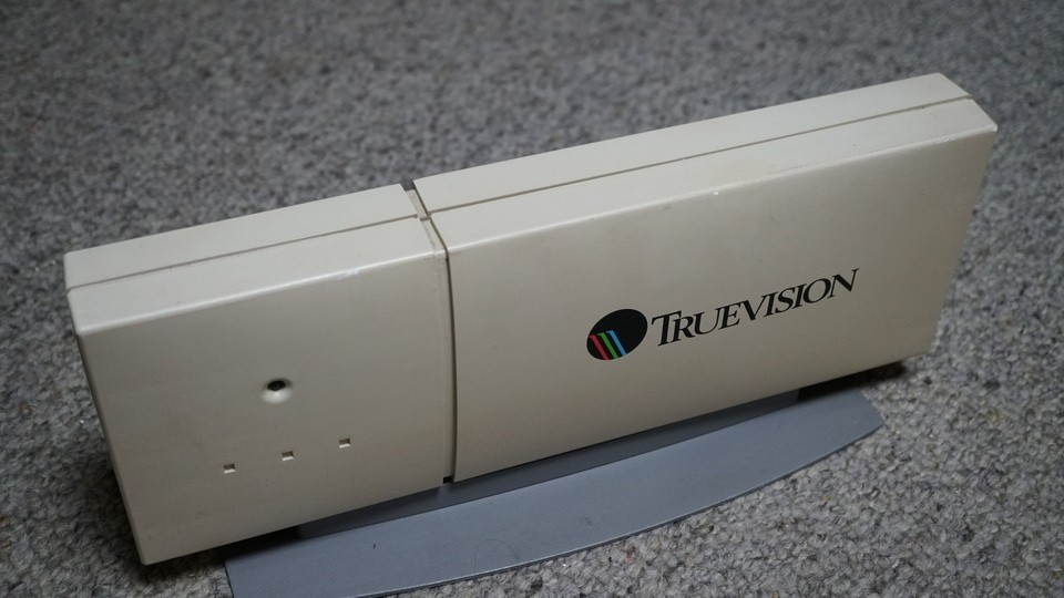 Targa 2000 RTX/Pinnacle Truevision, Stand Alone W/Documentation