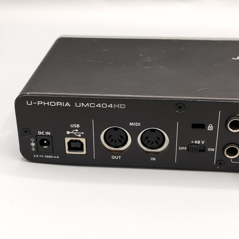 Behringer U-Phoria UMC404HD Audio Interface (No Power Cable)