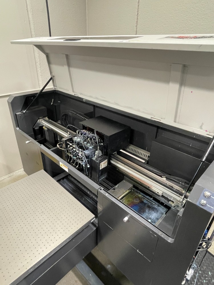 FJet24 Flatbed Inkjet Printer - high-resolution, UV-LED, high-speed