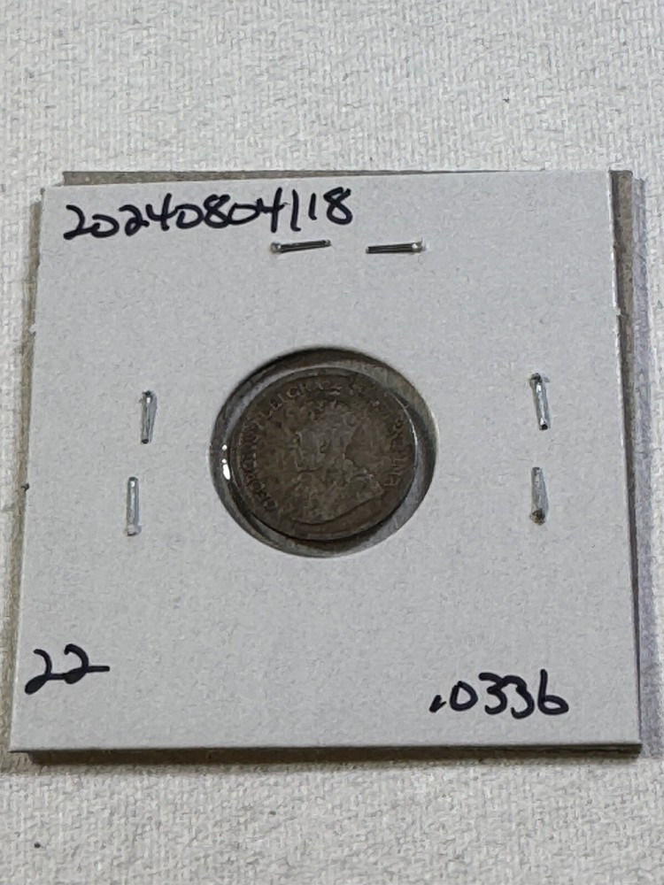 1918 Canada 5 Cents Small Silver Coin