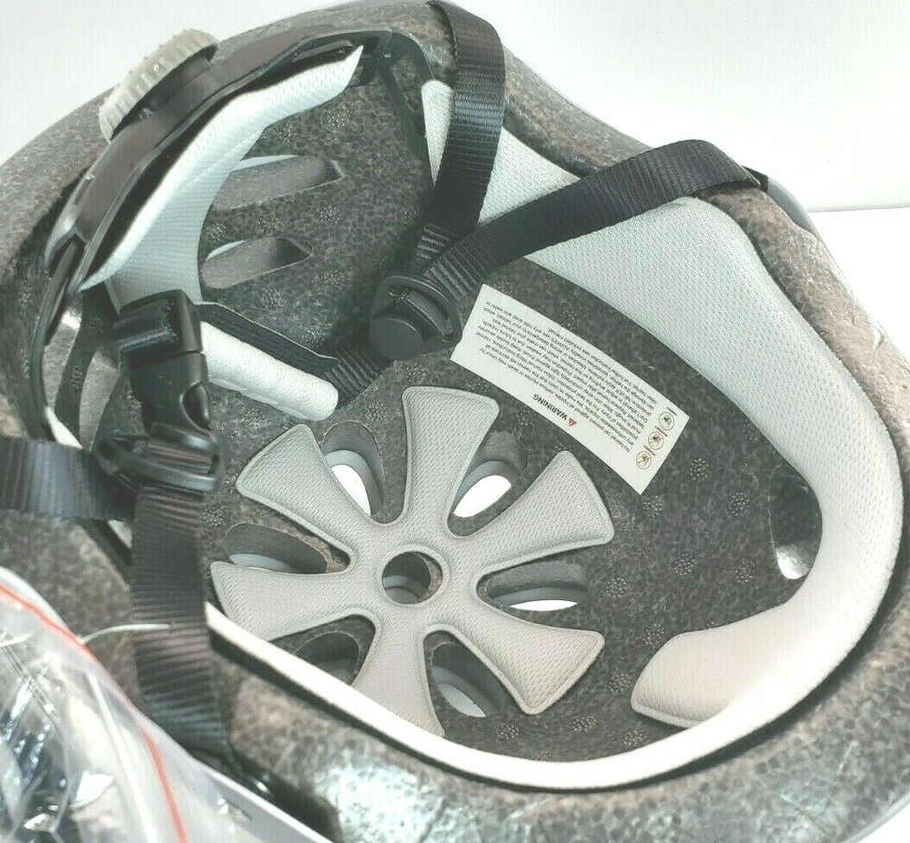 McBob MADE BY SOLID Multi-Sport Bike Helmet, Large Adjustable, Gray