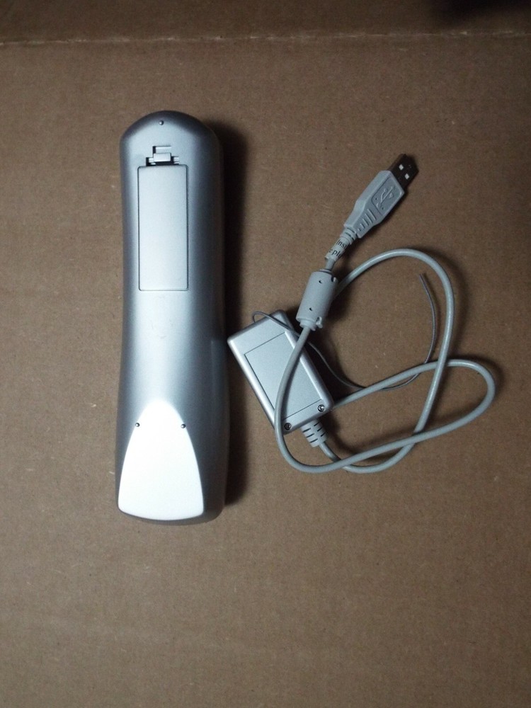 ATI Remote Wonder RF PC Multimedia Remote Control + USB Receiver KIT 151-V01037