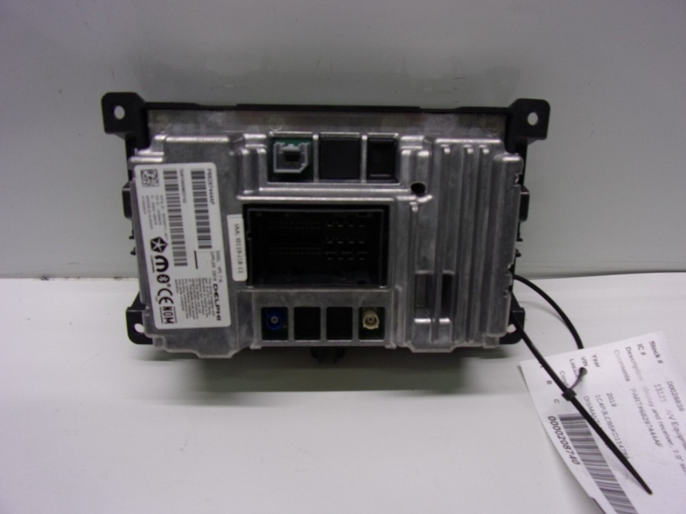 FORD FOCUS 2016-2018 A/V Equipment control panel, w/o navigation