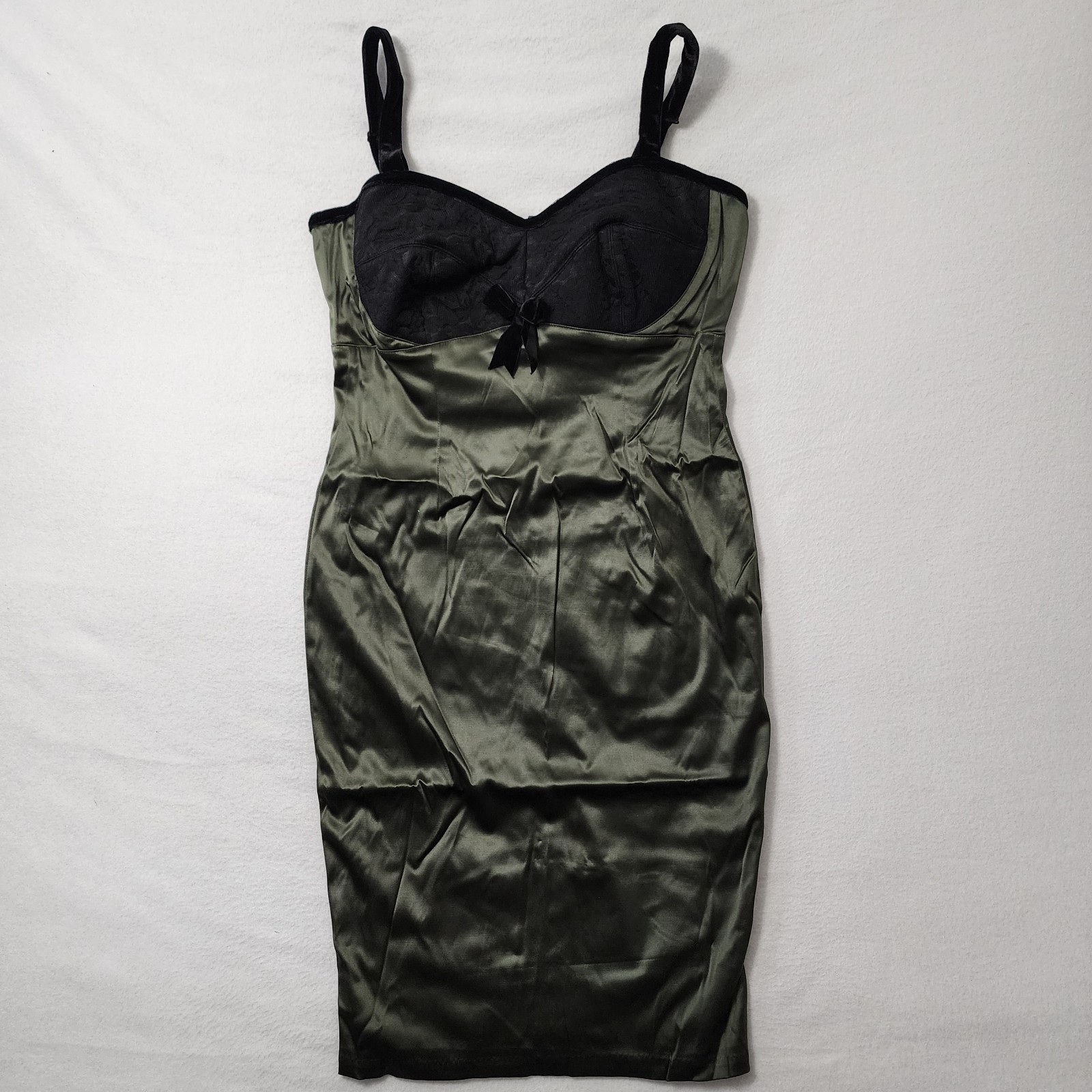 Pinup Girl Deadly Dames Courtesan Wiggle Dress Satin Retro Rockabilly Glam Belt