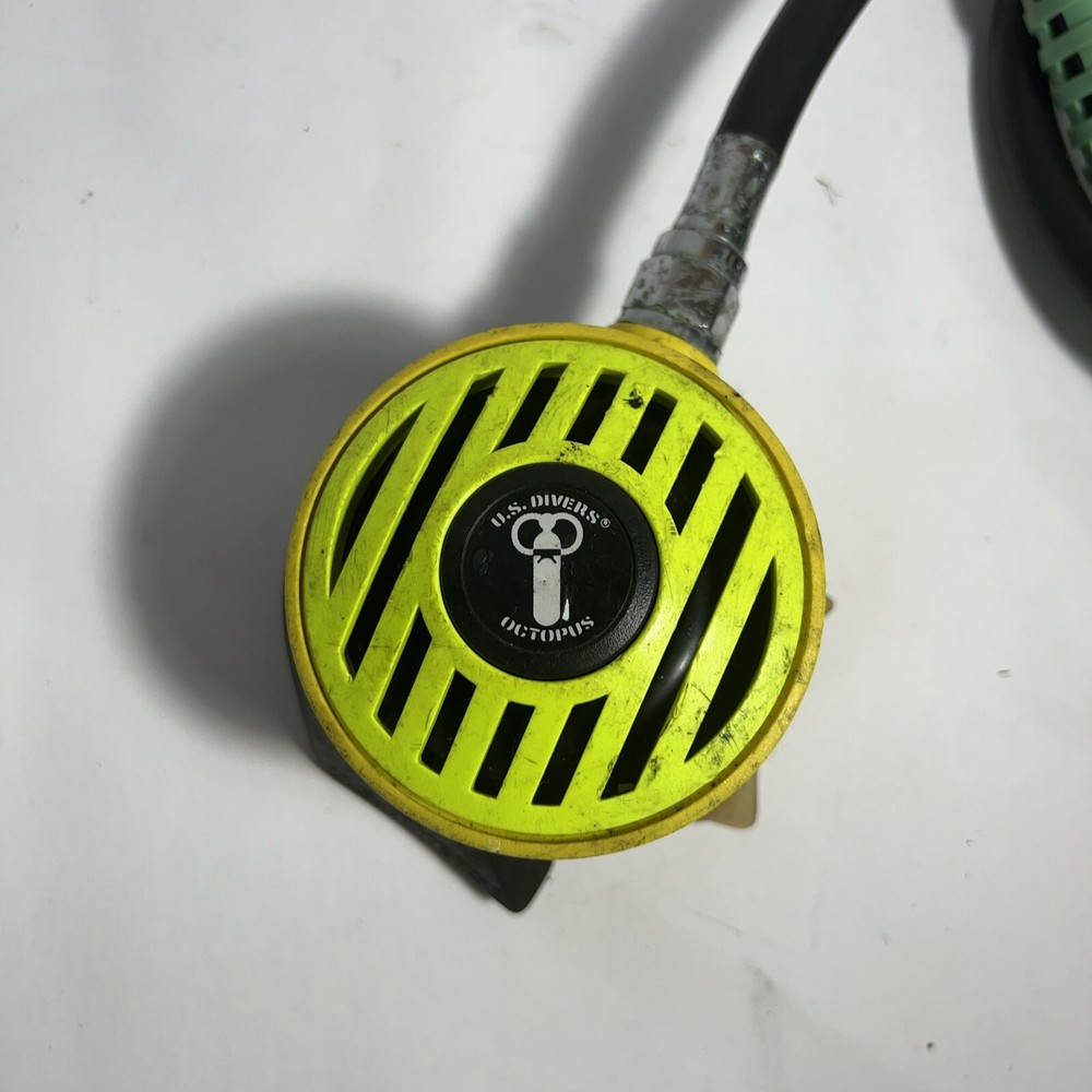 Aqua Lung / US. Divers Octopus