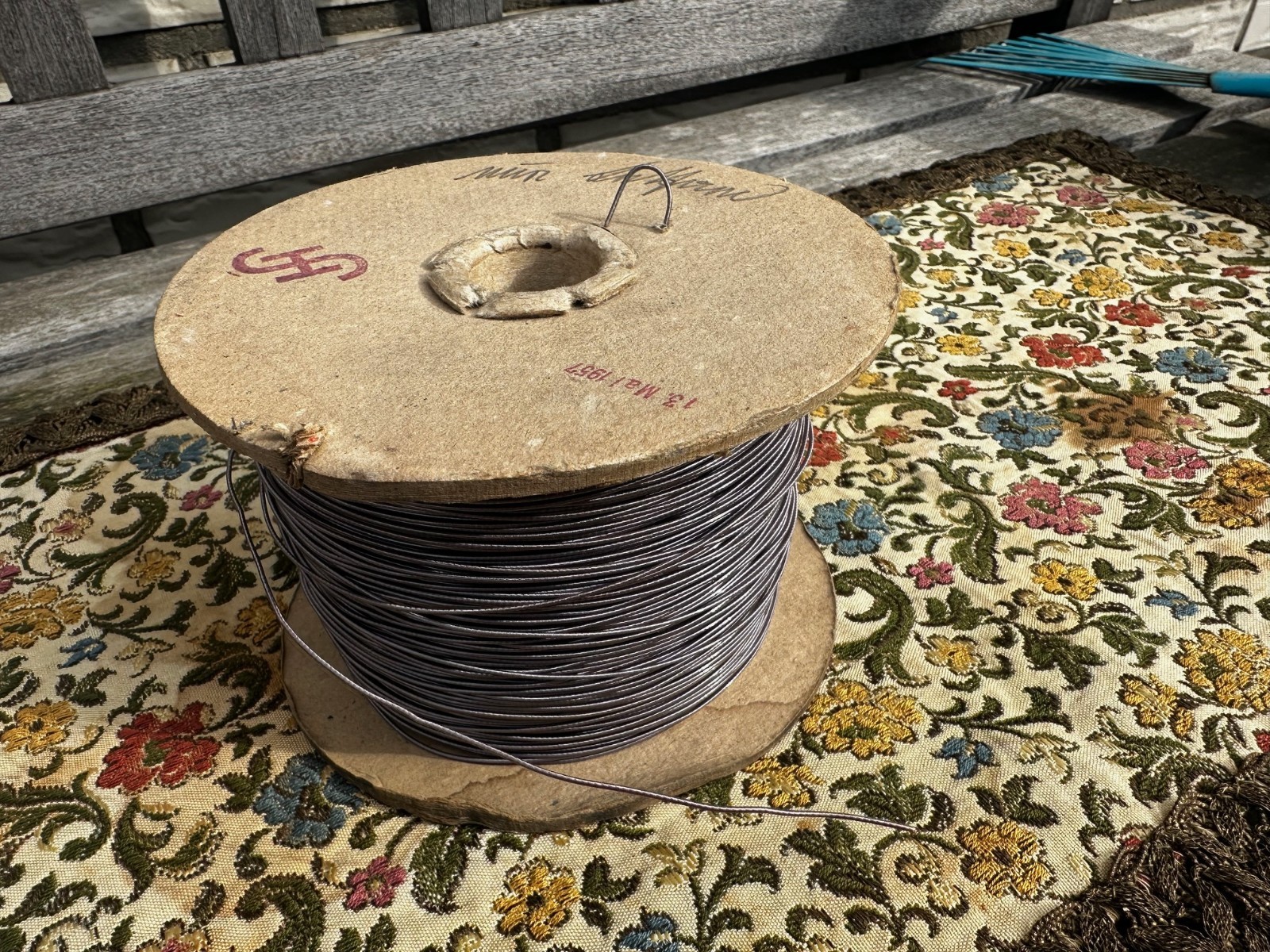 10 meter NOS Siemens Solid Copper 23AWG 0.53 mm  1957 Silk Wrapped Amp Wire