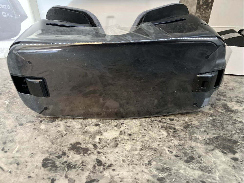 Guaranteed Work Samsung Gear VR Headset with Oculus