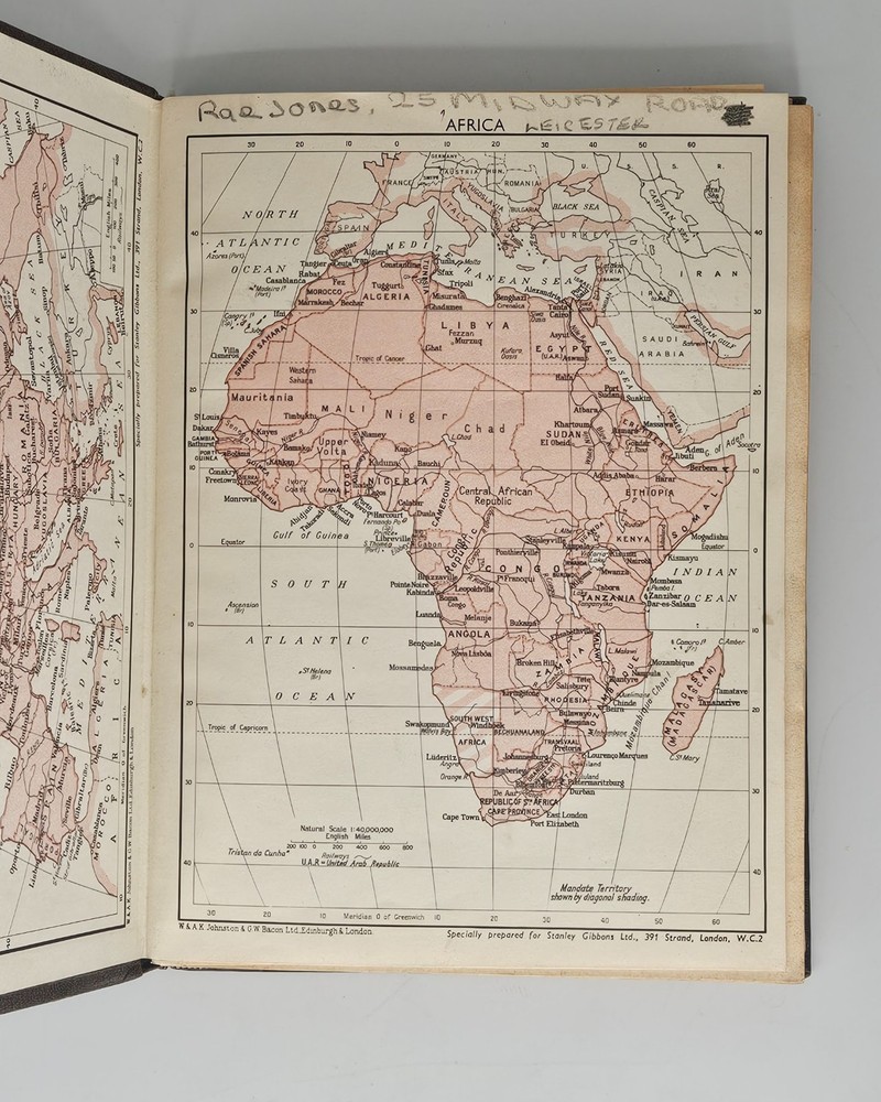 Vintage Improved Postage Stamp Album 6750 Spaces + Hundreds of World Stamps