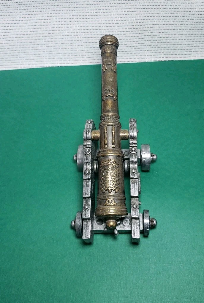 Vtg Denix Miniature Model 1797 El Tigre Spanish Cannon Metal Heavy Brass And