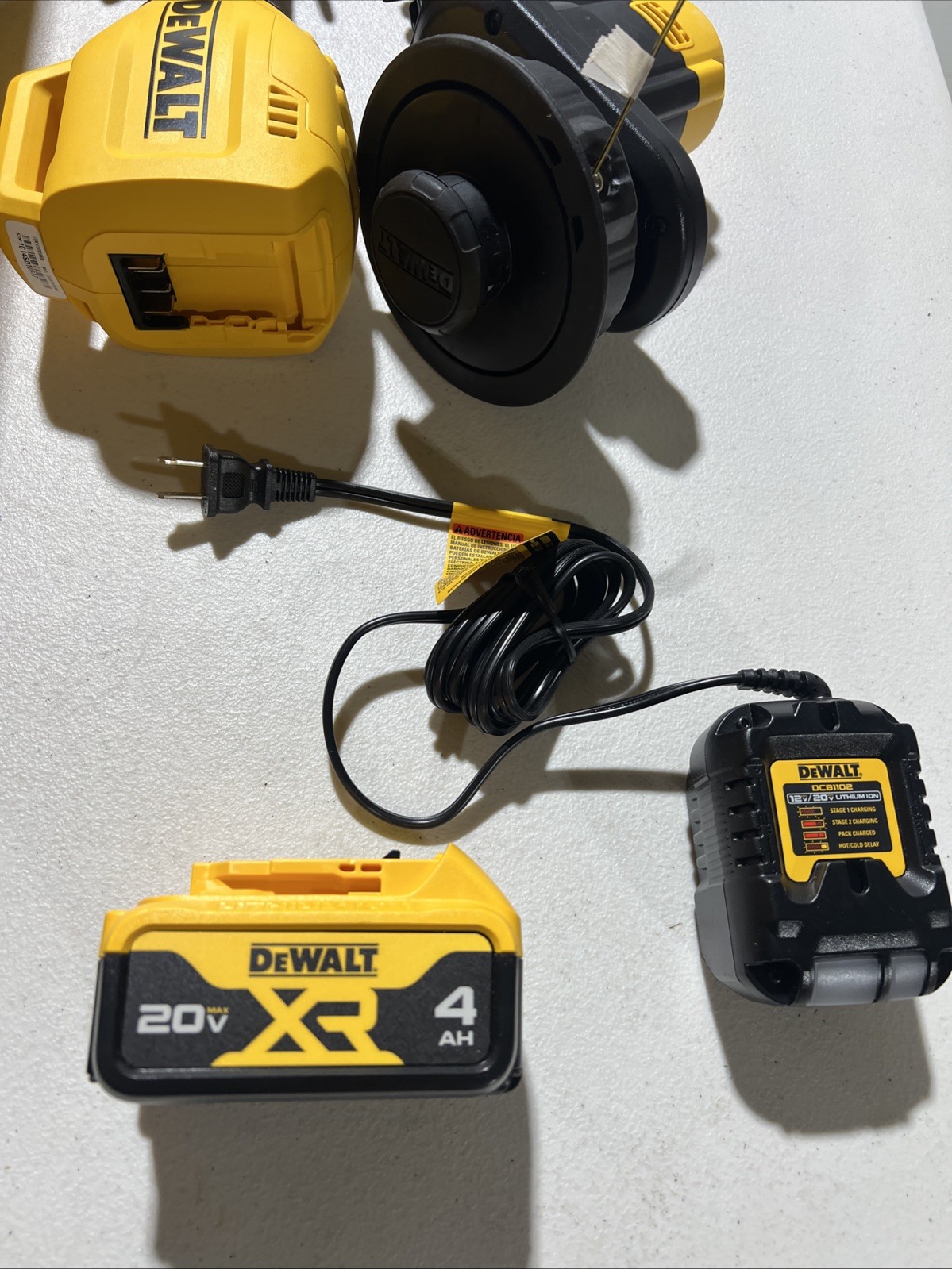 Dewalt DCST925M1 20V Max Brushed String Trimmer Kit Battery & Charger Included