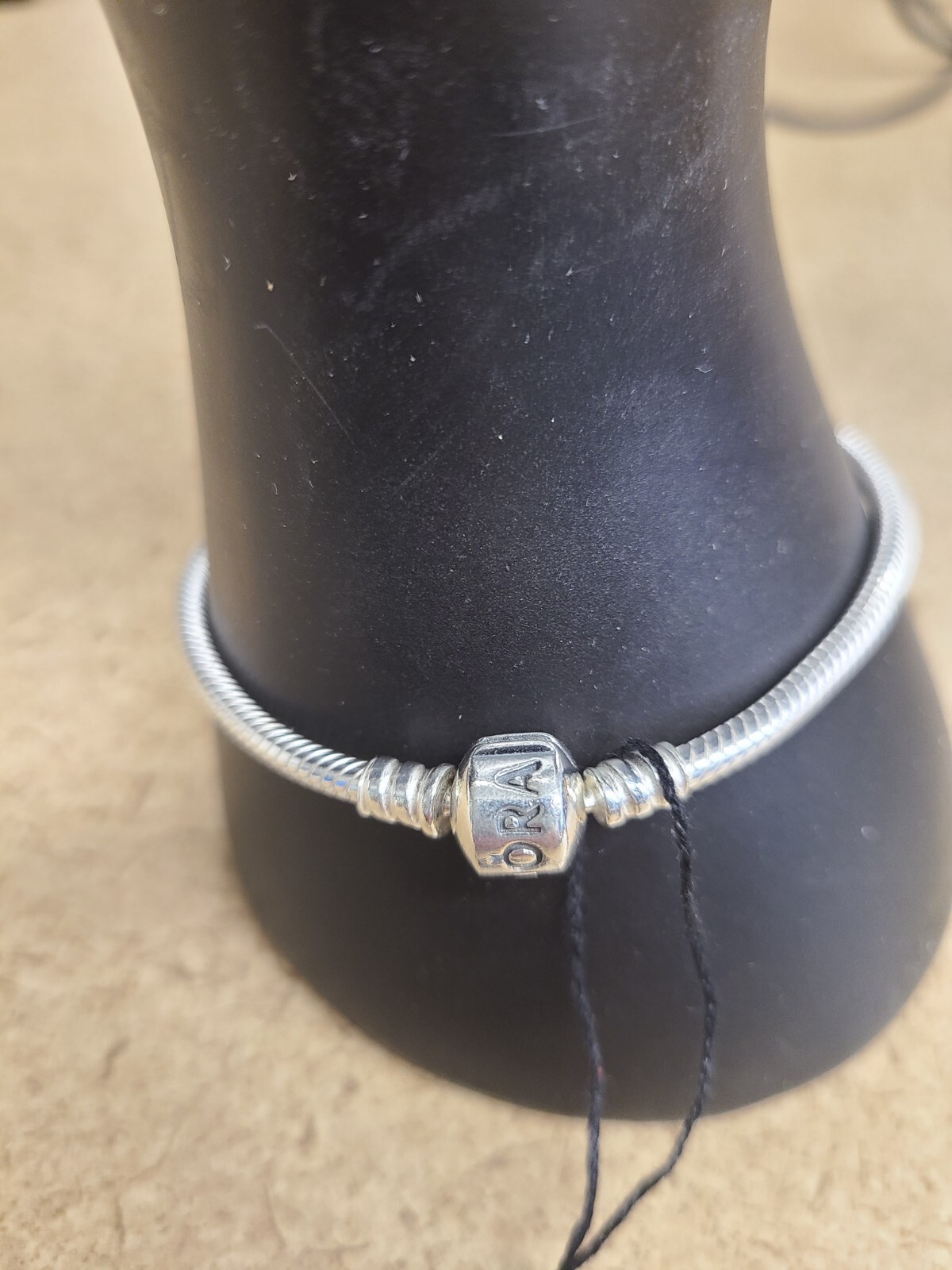 NEVER WORN! Pandora Moments Sterling Silver Charm Bracelet 7.5" - 590702HV-20