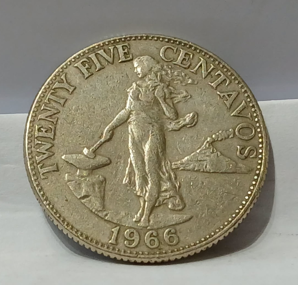 1966 Philippines twenty five  Centavos coin good condition