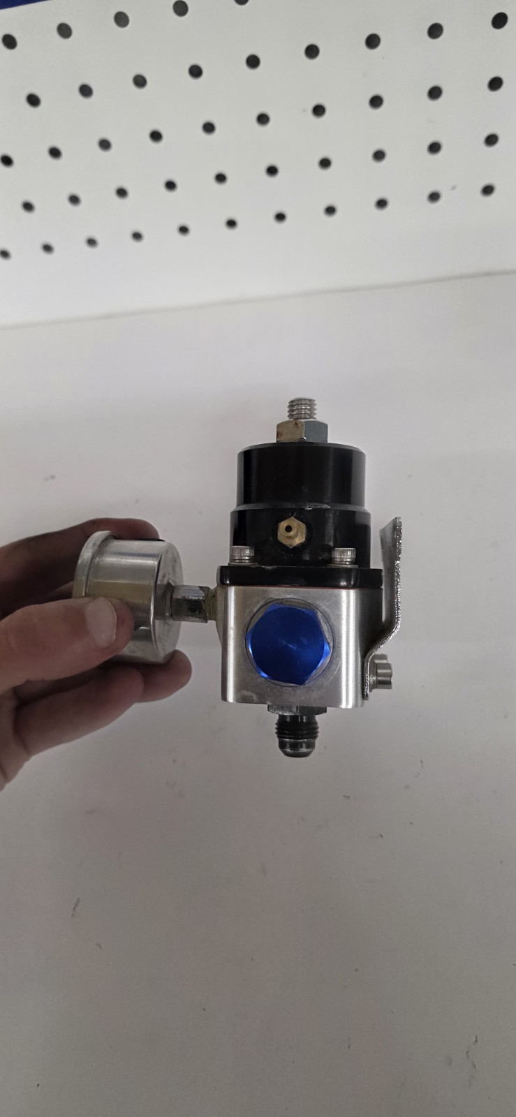 Aftermarket Fuel Pressure Regulator