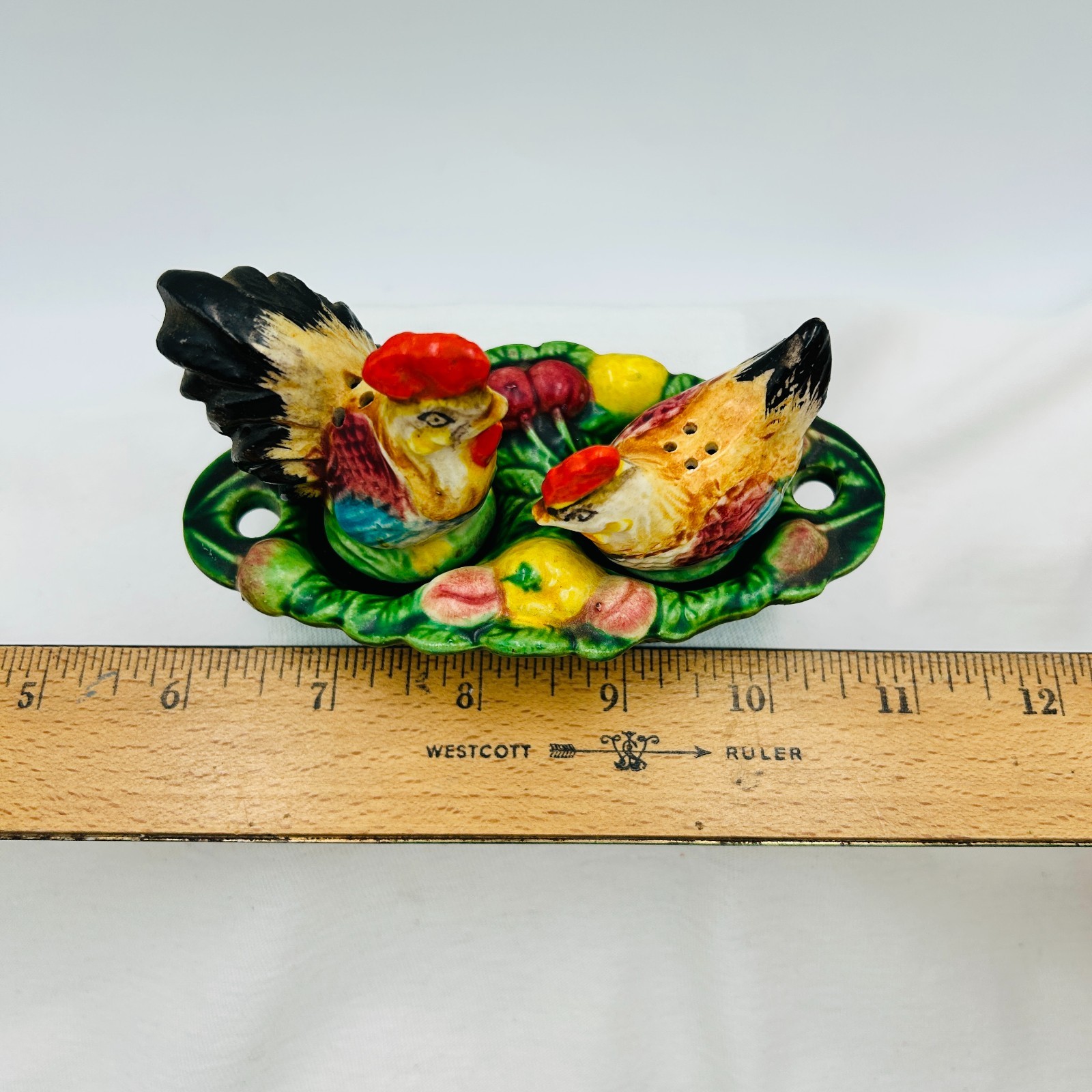 Hand Painted Rooster Chicken on Nest Vintage Salt Pepper Shakers Made in Japan